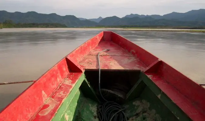canoe trip in the bolivian amazon rainforest