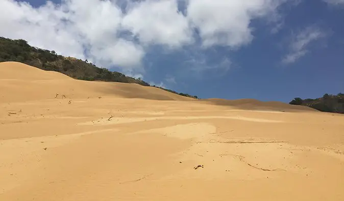 Punta Gallinas sand dune, Colombia; photo by Luis Pérez (flickr:@pe5pe)