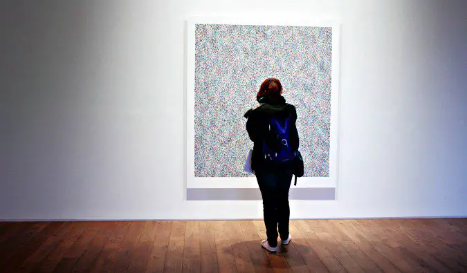 browsing art galleries in London
