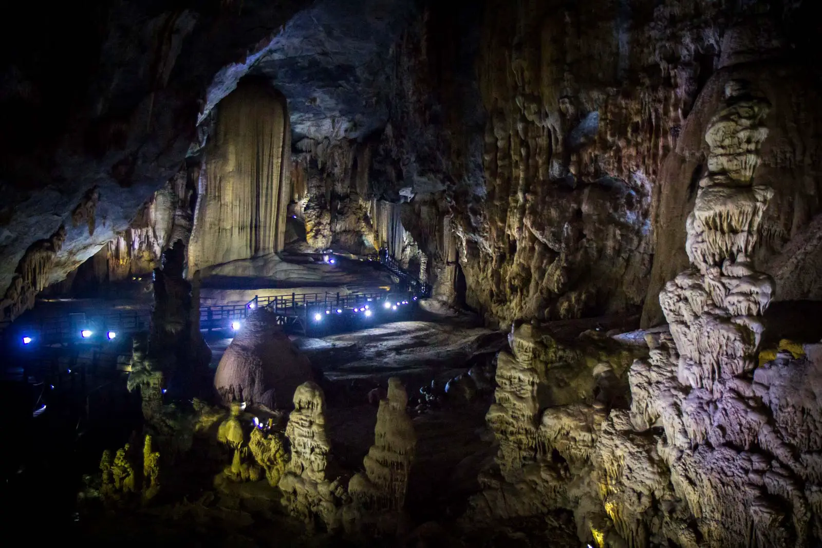 Cueva del Paraíso, Parque Nacional Phong Nha Ke-Bang, Vietnam